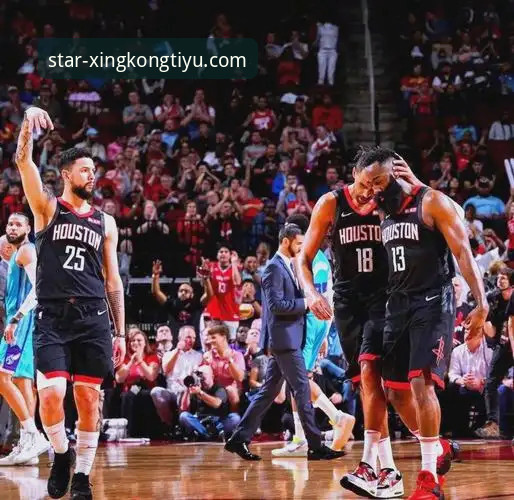 火箭三连胜背后的战术博弈与球星价值深度解析